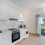 La Casa Del Caballo * אדחה